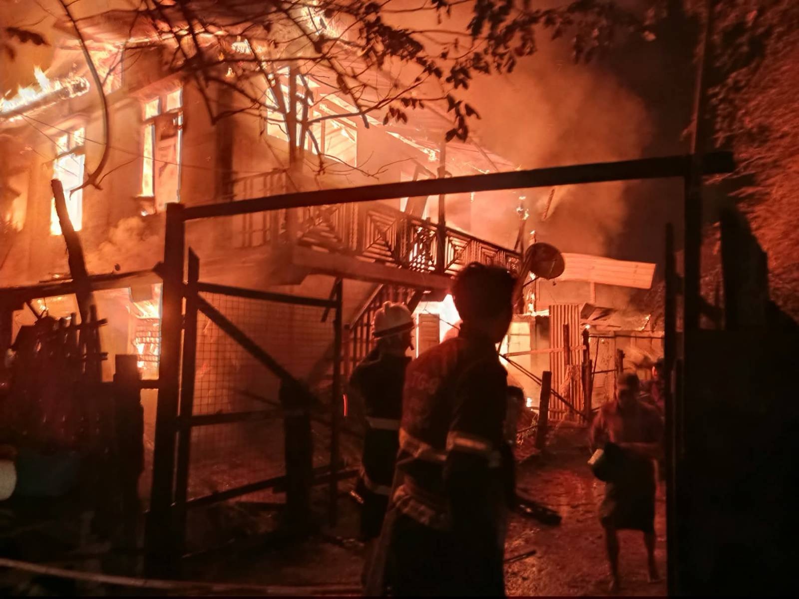 649979729 1254992510032872 4480306331422288809 N