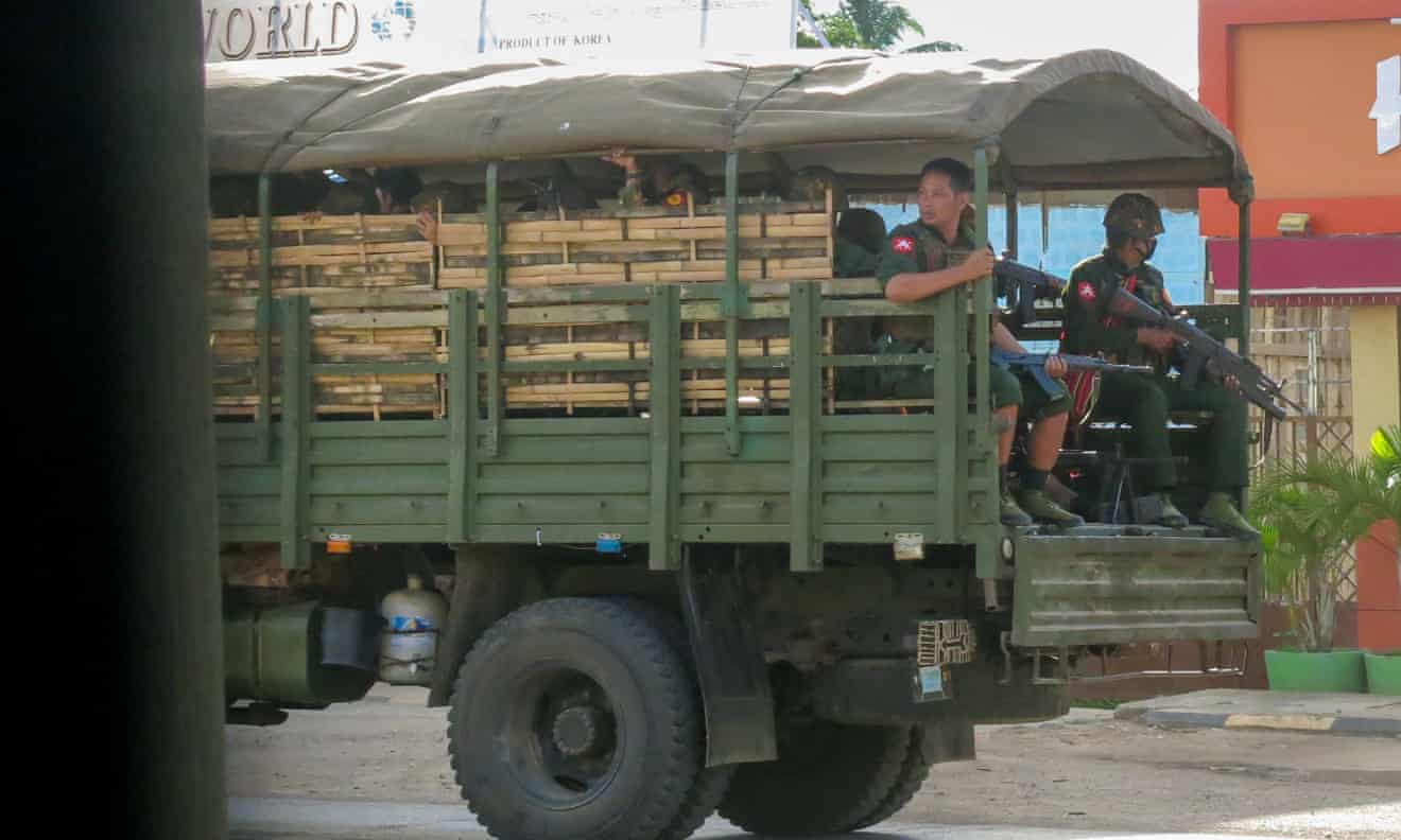 အောက်ခြေစစ်ကောင်စီ တပ်ဖွဲ့ဝင်များနှင့် စစ်တပ်အရာရှိ အချင်းချင်းပင် အယုံအကြည်မရှိတော့