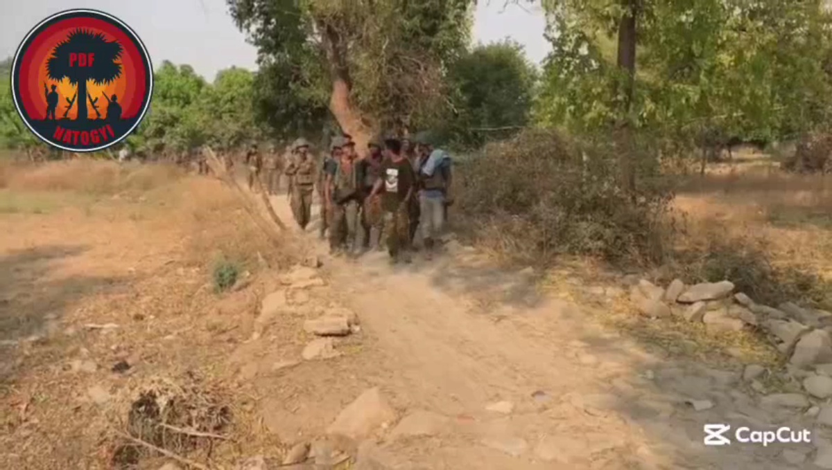 နွားထိုးကြီးတွင် စစ်ကြောင်းကို တိုက်ခိုက်မှု ဗိုလ်မှူး ဝင်းလှိုင်ဦးနှင့် ဗိုလ်ကြီး အောင်ကိုကို အပါအဝင် စစ်သုံ့ပန်း ၁၄ ဦး အရှင်မိပြီး စစ်သား အလောင်း ၂၇ လောင်းနှင့် လက်နက် ၄၄ လက် သိမ်းဆည်းရရှိ