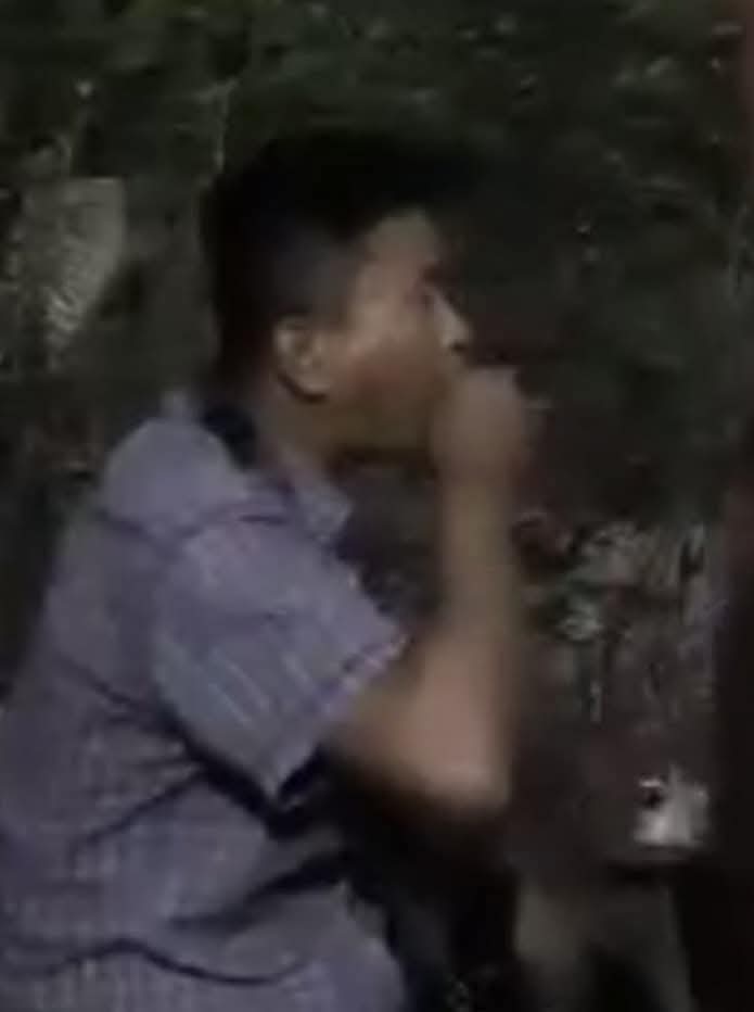 ရေးဘီလူး ဆိုင်ထဲထိ ဝင်ဖြုတ်