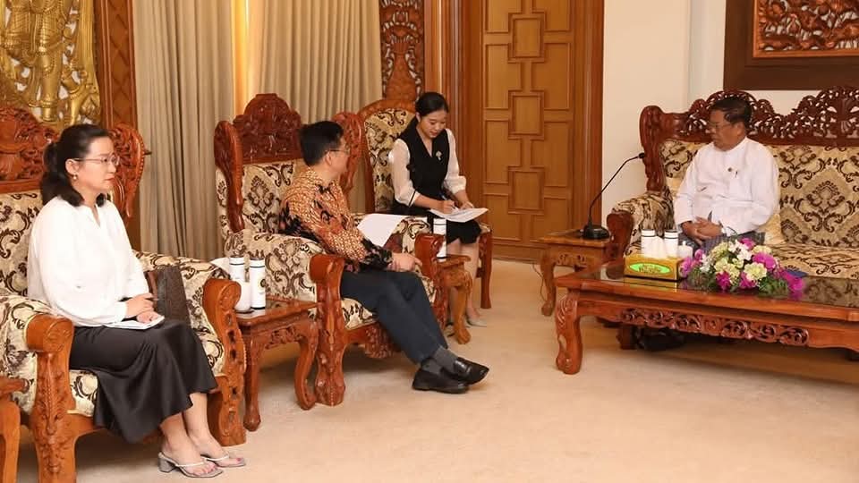 တရုတ်အထူးကိုယ်စားလှယ်‌က စစ်ခေါင်းဆောင်ကို  လာရောက်တွေ့ဆုံမှုသည် ရုရှားခရီးစဉ်နှင့် ပတ်သက်