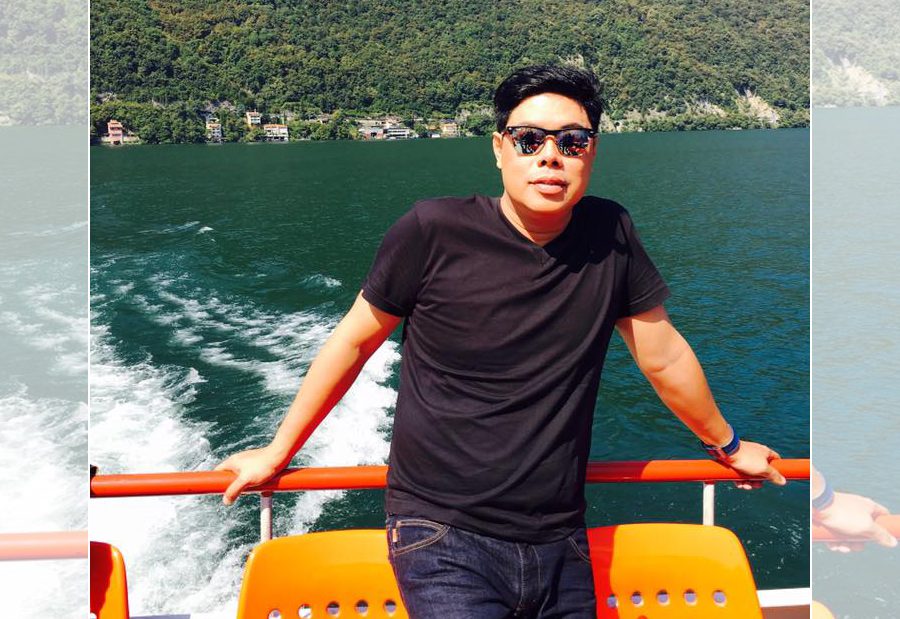 အဆိုတော် ချမ်းချမ်းရောင်းသည့်ပစ္စည်းများကို ဝယ်သည်ဟု စွပ်စွဲပြီး ဂျွန်လွင် ကို စစ်တပ် ဖမ်းဆီး