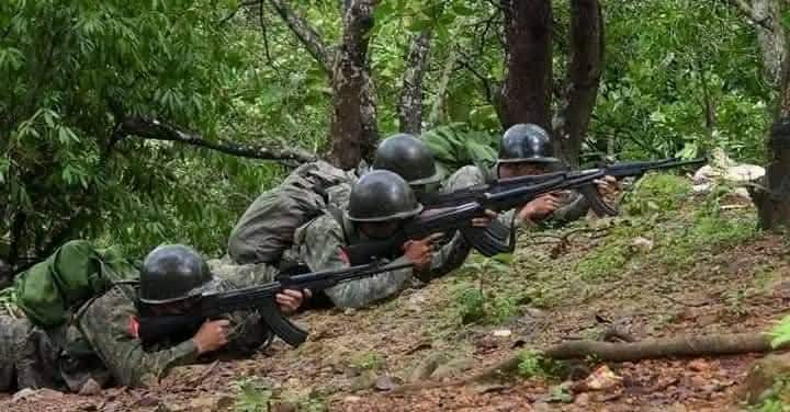 လတ်တလောဖြစ်ပွားနေသည့်ကျောက်ဖြူတိုက်ပွဲတွင်စစ်တပ်က အကျအဆုံးများနေ