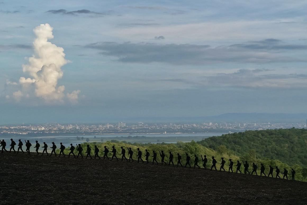 “ပုံကသာ AI ဖြစ်နေတာ….မြေပြင်မှာ အဲဒီထက်တောင် နီးကပ်ပါသေးတယ်” – Unicorn Guerrilla Force