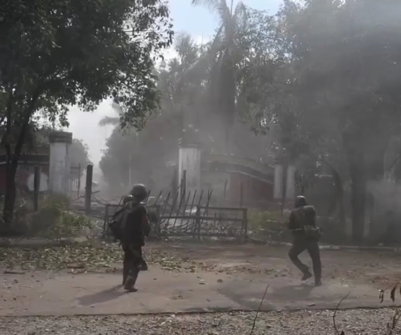 နတ်ရေကန်ဗျူဟာကို ဘယ်လိုသိမ်းနေလဲ