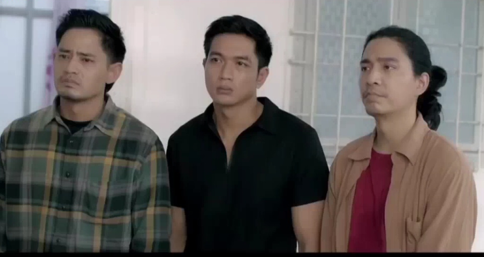 နာမည်ကြီးသရုပ်ဆောင်တွေ အတုအယောင်ရွေးကောက်ပွဲ ဝါဒဖြန့်ရုပ်ရှင် ရိုက်ကူးမှုကြောင့် ဝေဖန်ခံနေရ