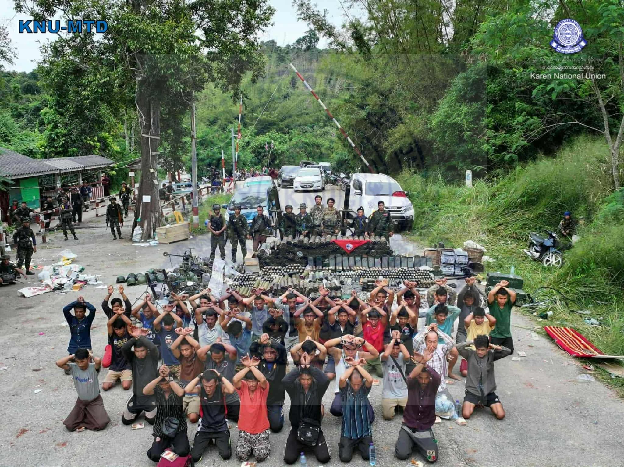 မော‌တောင်မြို့ကို ပြန်တိုက်ဖို့ လေကြောင်းကစစ်ကူပို့တဲ့ စစ်သားအချို့လက်နက်ချအလင်းဝင်