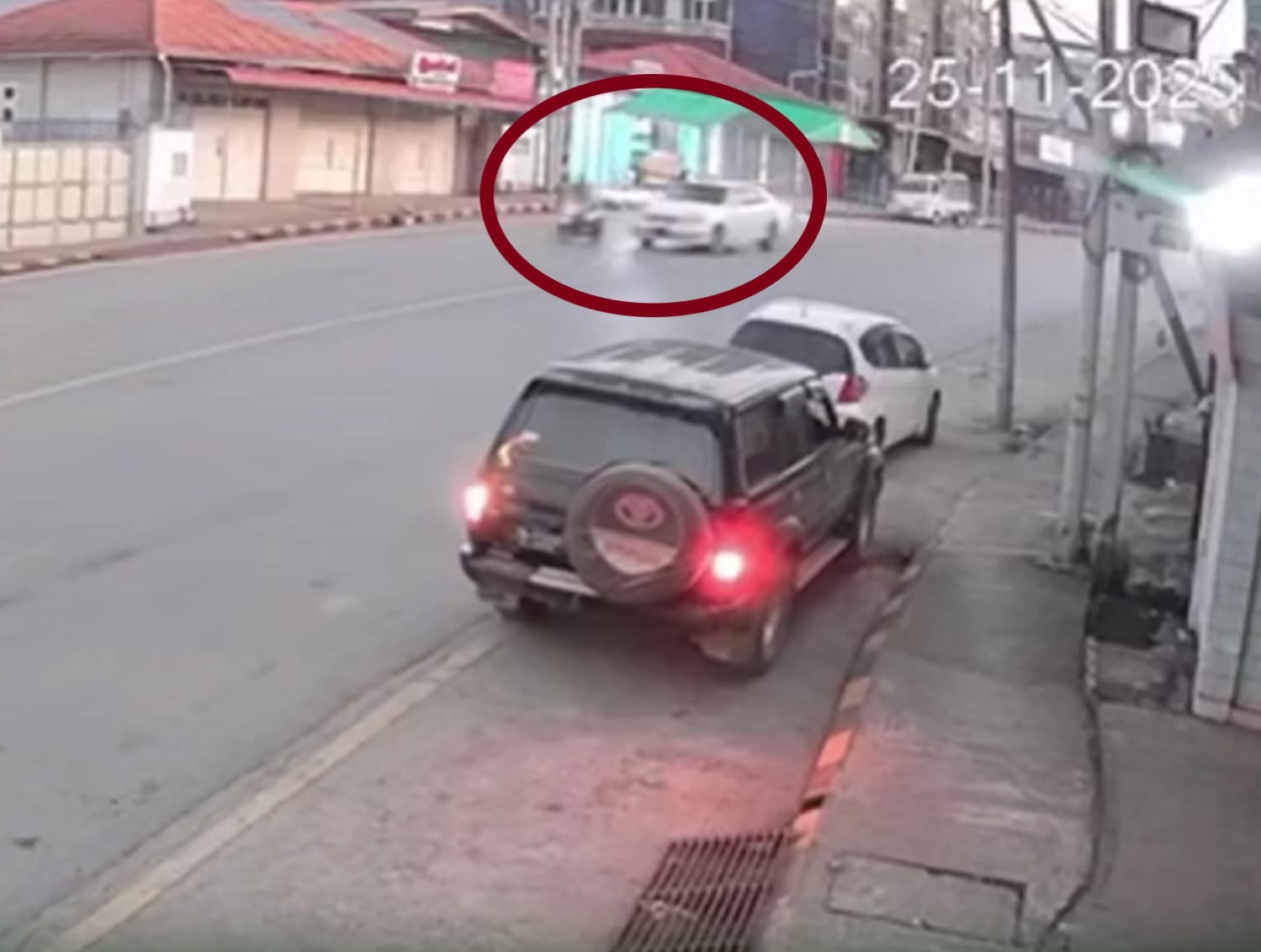 လားရှိုးမြို့ပေါ် အမျိုးသမီးတစ်ဦး အကြောင်းမဲ့ သေနတ်ပစ်ခတ်ခံရ