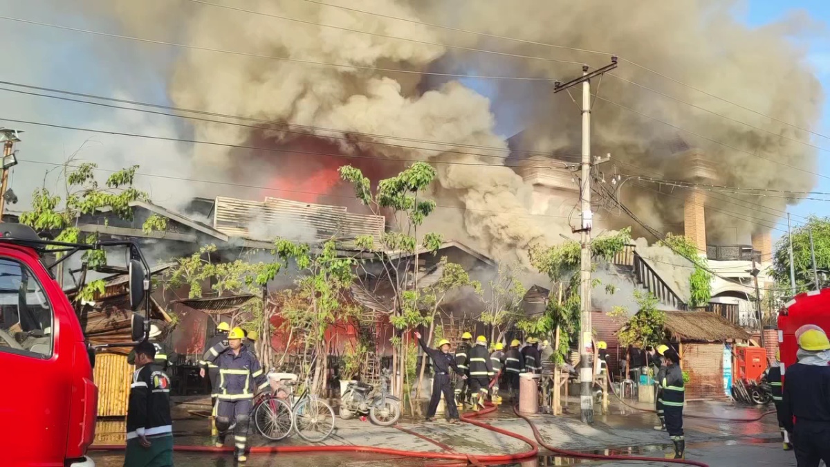 แแแบแแแบแแแบแแญแฏแแบ แแฎแธแแฑแฌแแบแแพแฏ แแญแแบแแญแแฑแแฐแแ
แบแฆแธแแญแฏ แแฎแธแแแบแแแบแแแบ