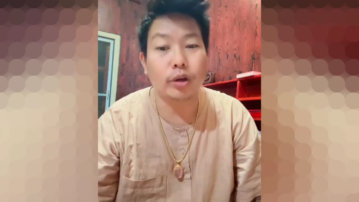 နာမည်ကြီးမင်းသမီး HIV ပိုးကူးစက်ခံရမှု Privacy ပေါက်ကြား (ရုပ်သံ)