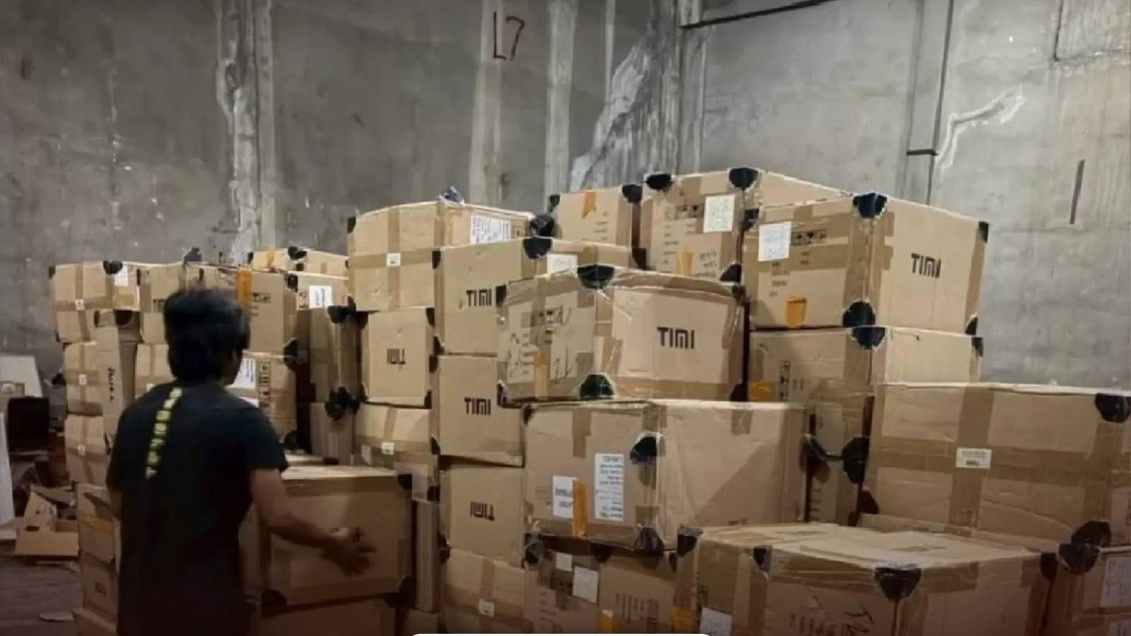 လေဆိပ်အနီး ဒရုန်းပျံသန်းမှု နောက်ဆက်တွဲ ဒရုန်း ၂၅၀၀ ကျော် ထပ်မံ သိမ်းဆည်း