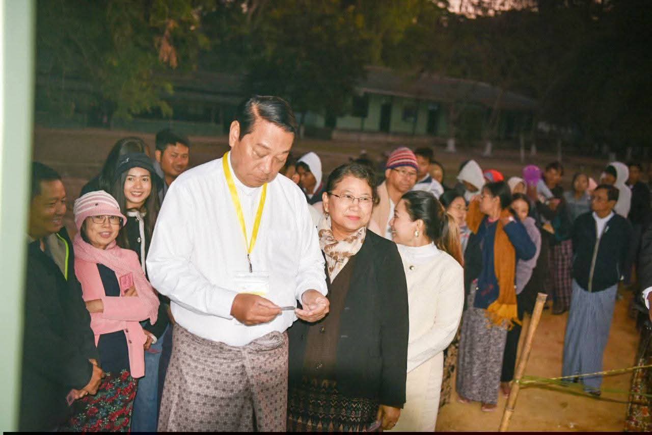 မန္တလေးမြို့ခံများ ပြည်ခိုင်ဖြိုးကိုသာ မဲပေးရန် အုပ်ချုပ်ရေးပိုင်းက ပြောဟု ဆို
