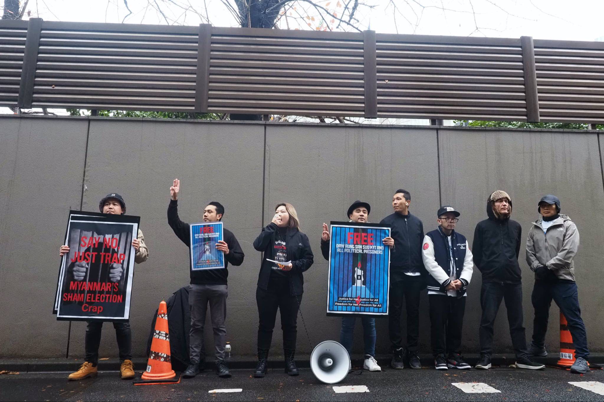 ဒေါ်အောင်ဆန်းစုကြည် အသက်အန္တရာယ်စိုးရိမ်ရ