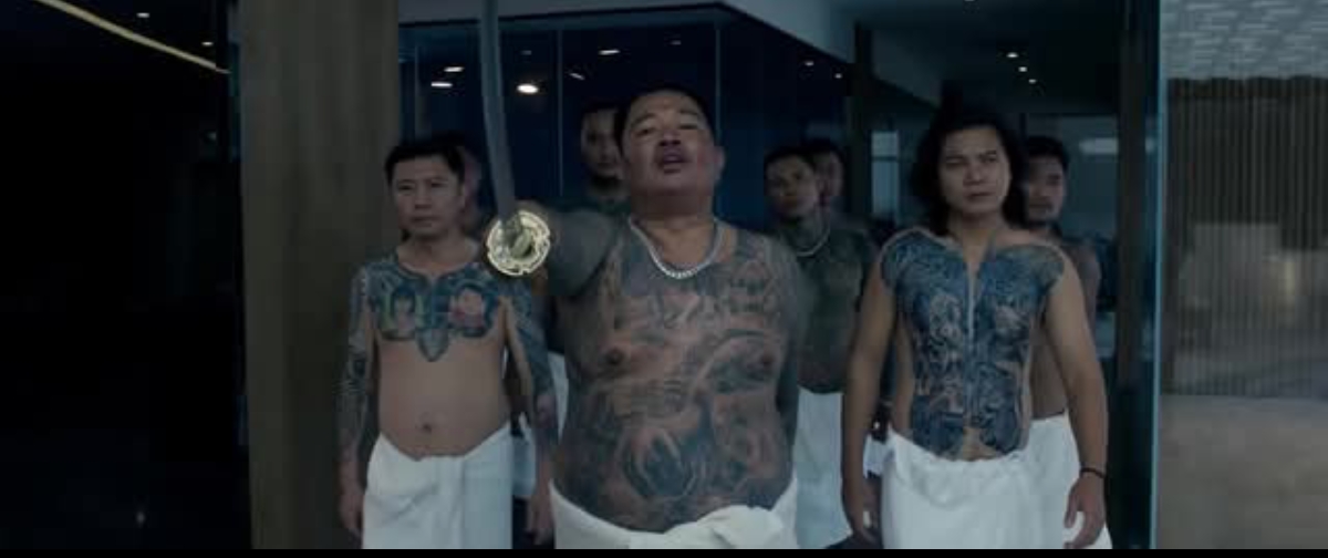 ဝင်းထွဋ်ဝင်းပြေးနေရပြီ