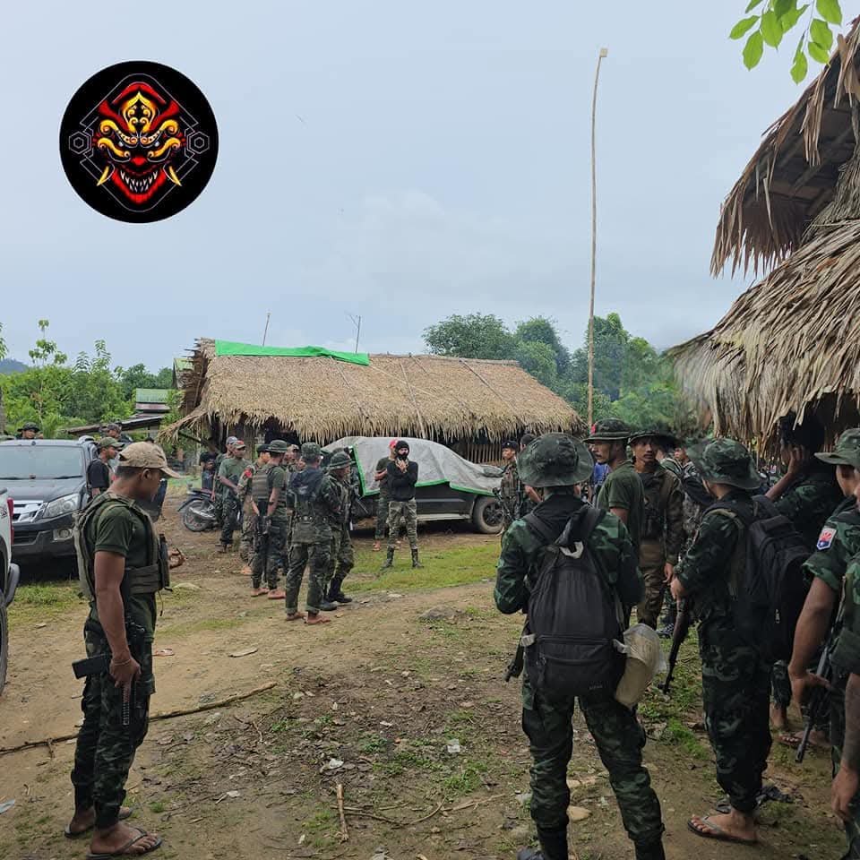 စစ်တပ်လက်အောက်ခံ ပြည်သူ့စစ်အဖွဲ့ ကို ရေးဘီလူးတပ်ဖွဲ့က ဝင်ရောက်ပစ်ခတ်