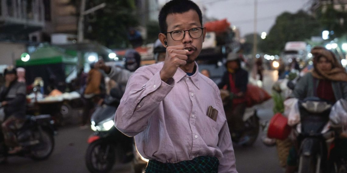 ဘေးနိုင်ငံကကူမှ နိုင်မယ်ဆိုရင် အစတည်းက တော်လှန်ရေးမလုပ်ဘူး (ရုပ်/သံ)