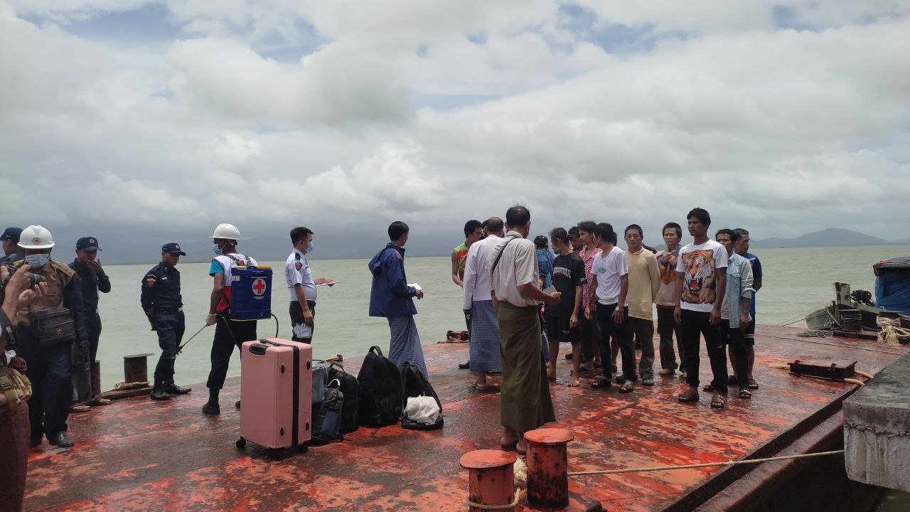 ထိုင်းရောက်မြန်မာတို့ အထူးသတိထား လိုက်နာရမယ့်အချက်များ