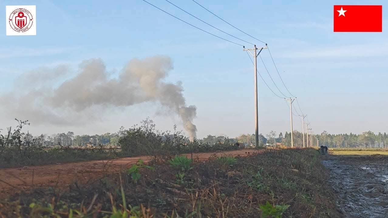 နတ်တလင်း၊ ဇီးကုန်းနှင့် မင်းလှမြို့နယ်ရှိ စစ်တပ် စခန်းများကို တပြိုင်တည်း ဝင်ရောက် တိုက်ခိုက်