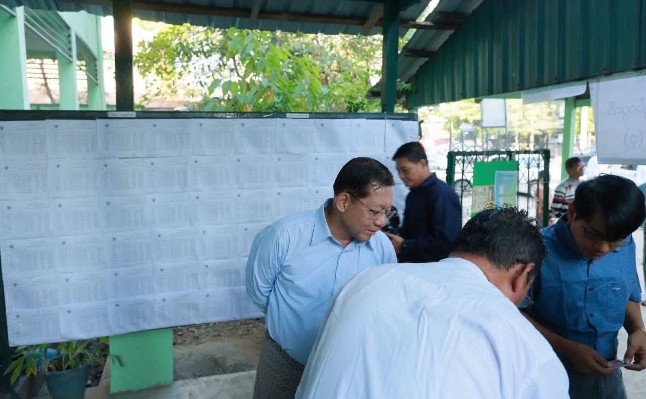 အင်းစိန်ရှိ မဲရုံသို့ စစ်ခေါင်းဆောင် တိတ်တဆိတ် လာရောက်