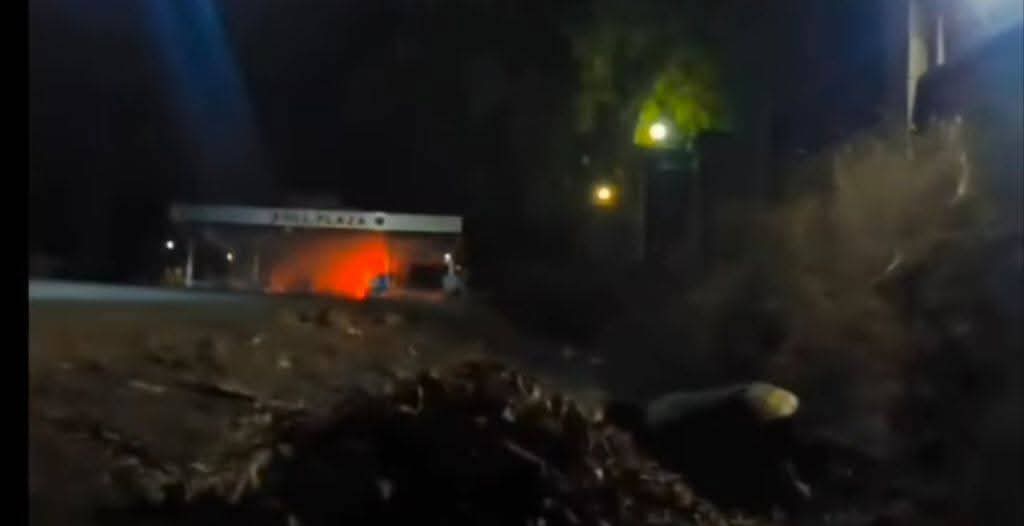 ကံတလူ တိုးဂိတ်ကို တော်လှန်ရေးတပ်များ ၀င်ရောက် တိုက်ခိုက်သိမ်းပိုက်