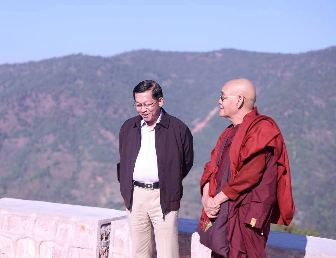 ၀စီပိတ်ဘုန်းကြီးထံသို့ မင်းအောင်လှိုင်ကကြိုတင် စီစဉ်ထားခြင်းမရှိဘဲ  ရုတ်တရက် သွားရောက်