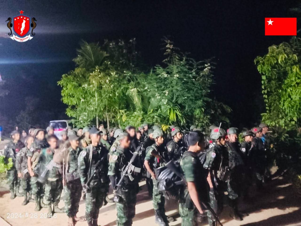 လောင်းလုံးတွင် မြို့မရဲစခန်းနှင့် မောင်းမကန်ရွာ မဲရုံတို့ကို ဒရုန်းဖြင့် တိုက်ခိုက်