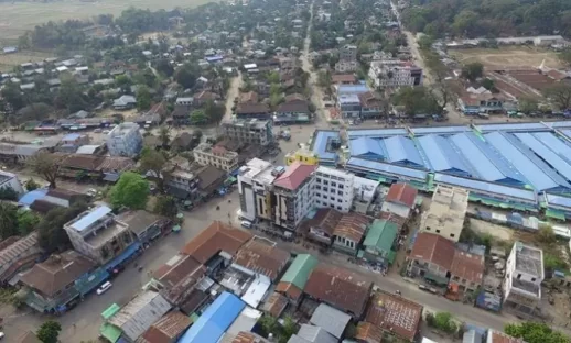 ကသာမြို့ပေါ်  ၄ နေရာကို လေယာဉ်ဖြင့် ပစ်ခတ်ဗုံးကြဲ၊  ကလေး ၁ ဦးသေဆုံး