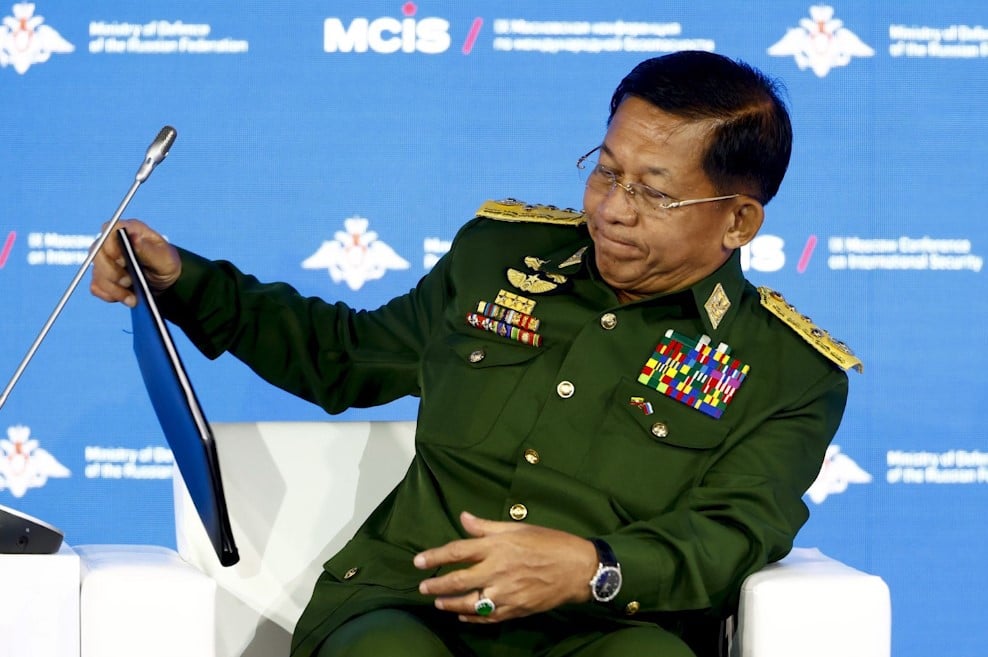 လွတ်လပ်ရေး တစ်ခဏအတွင်း လက်လွှတ်ဆုံးရှုံးရနိုင်တယ်လို့ စစ်ခေါင်းဆောင်ဆို