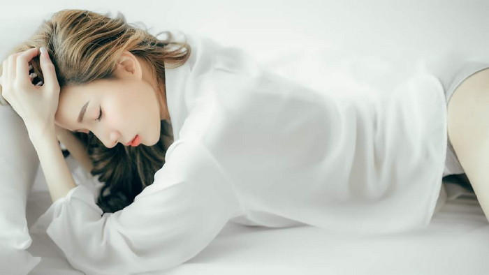 ထွက်မပြေးနဲ့ ရှက်သွေးလေးရယ်