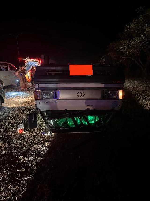 ရန်ကုန်-မန္တလေးအမြန်လမ်း၌ ယာဉ်တိုက်မှု တစ်ဦးသေ၊ ၁၂ ဦးဒဏ်ရာရ