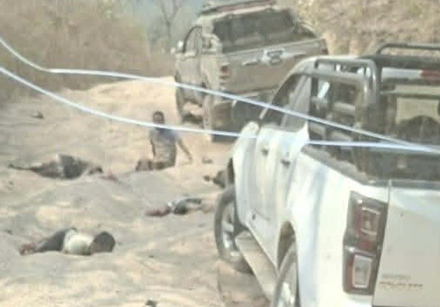 ⁨ကျောက်ခက်ဘက်မှ မြဝတီမြို့သို့ ဈေးထွက်ဝယ်သည့် ပြည်သူများကို စစ်တပ်က ဒရုန်းဖြင့် ဗုံးကျဲမှု လူ  ၆ ဦးသေဆုံး