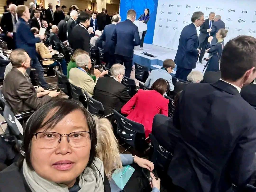 သာကောကြီးက စိတ်ဓာတ်ဖဲ