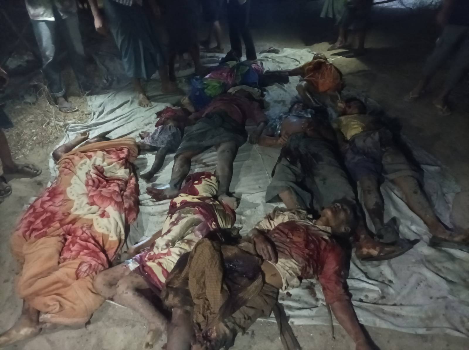 မြင်းမူမြို့နယ်၊ ရွှေကျောင်းကန်ရွာကို စစ်တပ်က စက်တပ်လေထီး ၂ စီးဖြင့် ဗုံးကျဲ