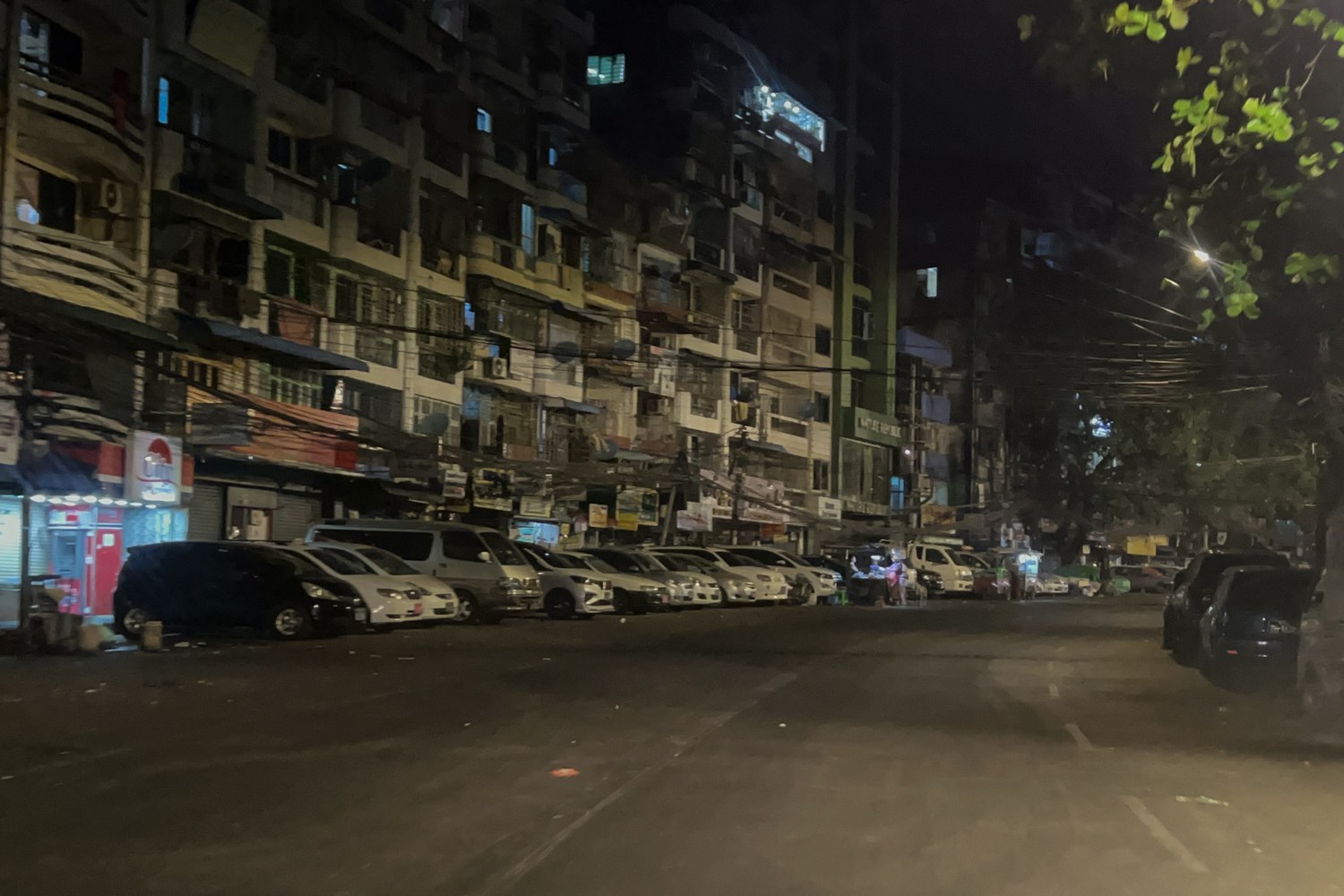 လမ်းမတော်မြို့နယ် အမျိုးသမီးတစ်ဦး လုယက်ခံခဲ့ရပြီး ဒဏ်ရာရ