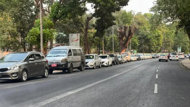 ဓာတ်ဆီတိုးပြီးအပြန် ကားသမား ၁ ဦး ဦးနှောက်သွေးကြော ပြတ်ကာ သေဆုံး