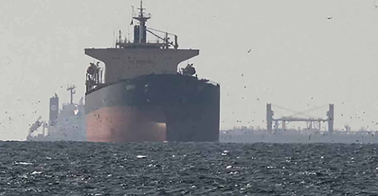 ထိုင်းရေနံတင်သင်္ဘော ၂ စီးကို အီရန်က ဟော်မုဇ်ရေလက်ကြား ဖြတ်သန်းခွင့်ပြု