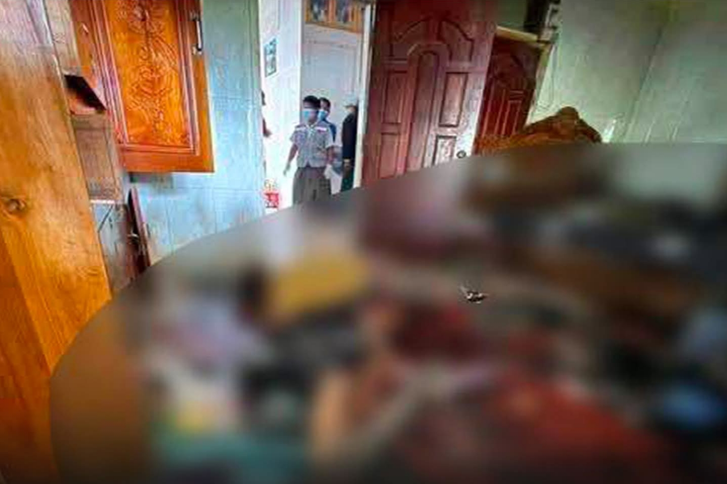 မိုးညှင်းမြို့နယ်မှာ မိသားစုဝင် ၅ ဦး နဲ့ အိမ်အကူအမျိုးသမီးတစ်ဦးအပါအဝင် လူ ၆ ဦး အသတ်ခံရ