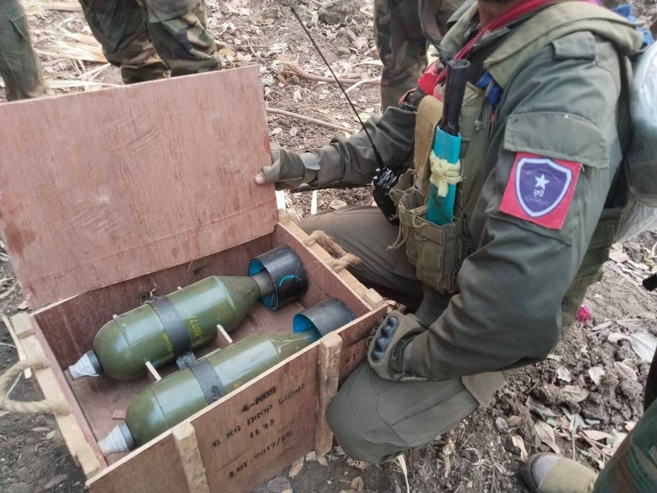 ယင်းမာပင်နဲ့ ပုလဲမြို့နယ်အစပ်မှာ စစ်တပ်က အင်အား အများအပြားနဲ့ စစ်ကြောင်းထိုး