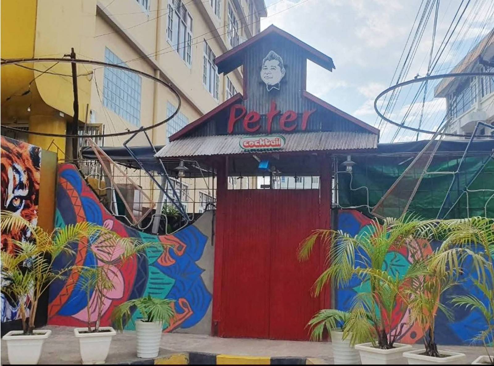 တောင်ကြီး Peter ဘားဆိုင်ပိုင်ရှင် ထိုးကြိတ် ရိုက်နှက်မှုကြောင့် ဝန်ထမ်းအမျိုးသမီး သေဆုံး