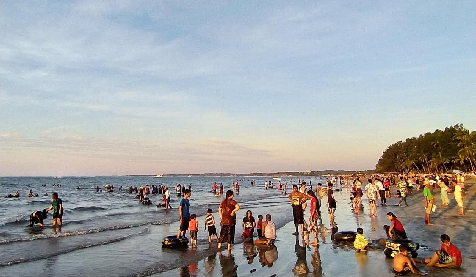 ချောင်းသာမှာ ‌ကလေးငယ်တစ်ဦး နဲ့ အမျိုးသမီးတစ်ဦးသတ်ဖြတ်အလောင်းစွန့်ပစ်ခံရ