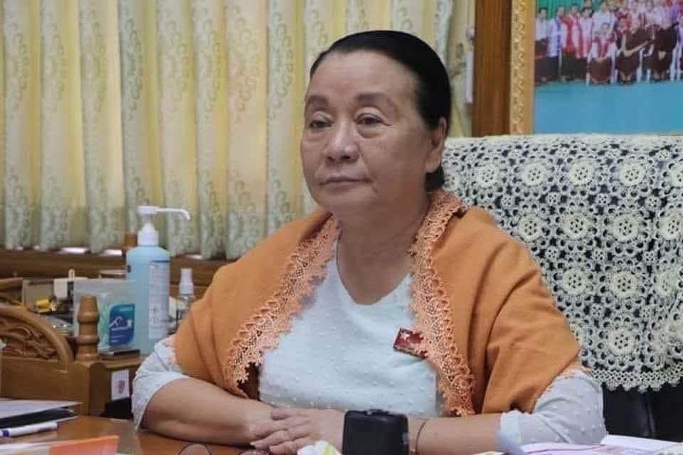 ဒေါ်နန်းခင်ထွေးမြင့် ကွယ်လွန်သွားပြီလို့ သတင်းထွက်ပေါ်