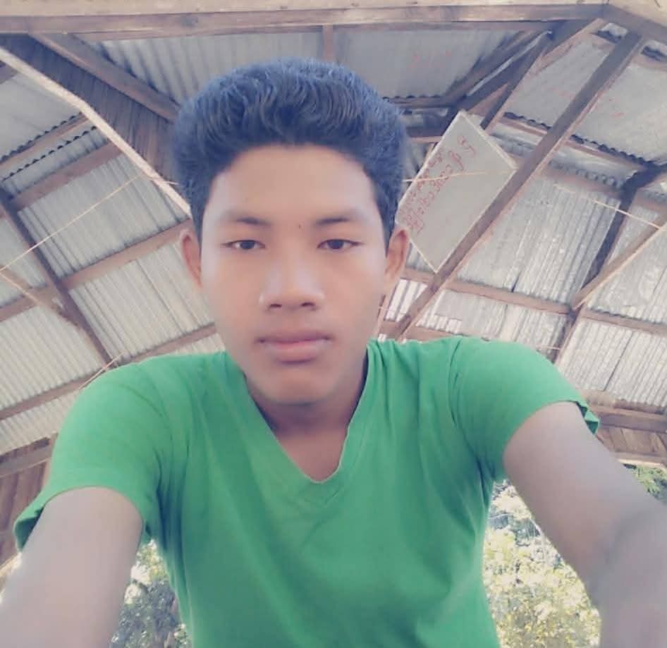 ဆိုင်ကယ်နှင့် ကား မျက်နှာချင်းဆိုင်တိုက်မှုမှာ တမင်ရည်ရွယ်ချက်ရှိရှိ တိုက်သတ်ခဲ့