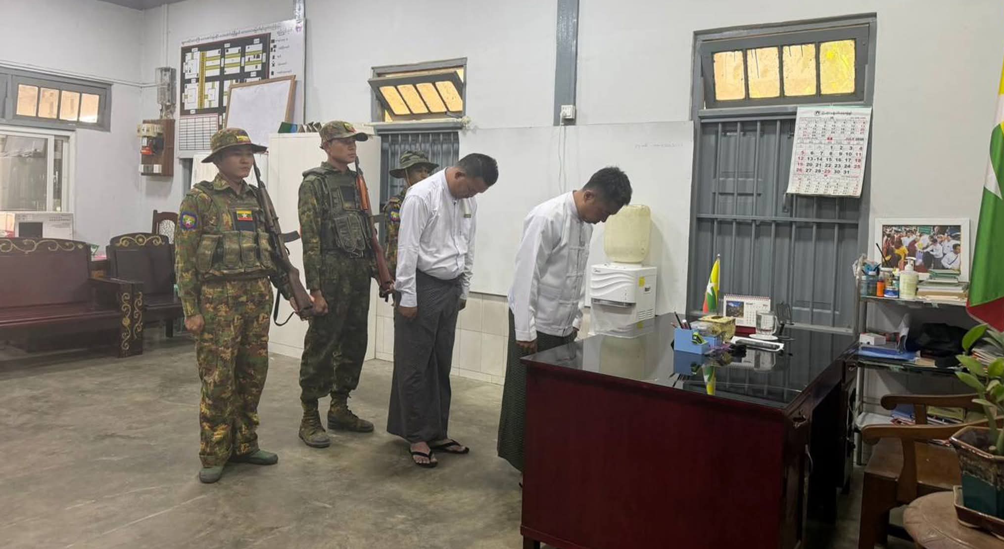 မန္တလေးမှာ ရပ်ကွက် အုပ်ချုပ်ရေးမှူးနဲ့ ပျူစောထီးတွေ အဝေမတည့်လို့ ပြဿနာဖြစ်