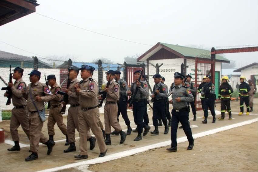နိုင်ငံရေး အကျဉ်းသား ၂၀၀ ခန့်က တရားမျှတမှုနှင့် တန်းတူညီမျှမှုရရှိရေး အစာငတ်ခံ ဆန္ဒထုတ်ဖော်