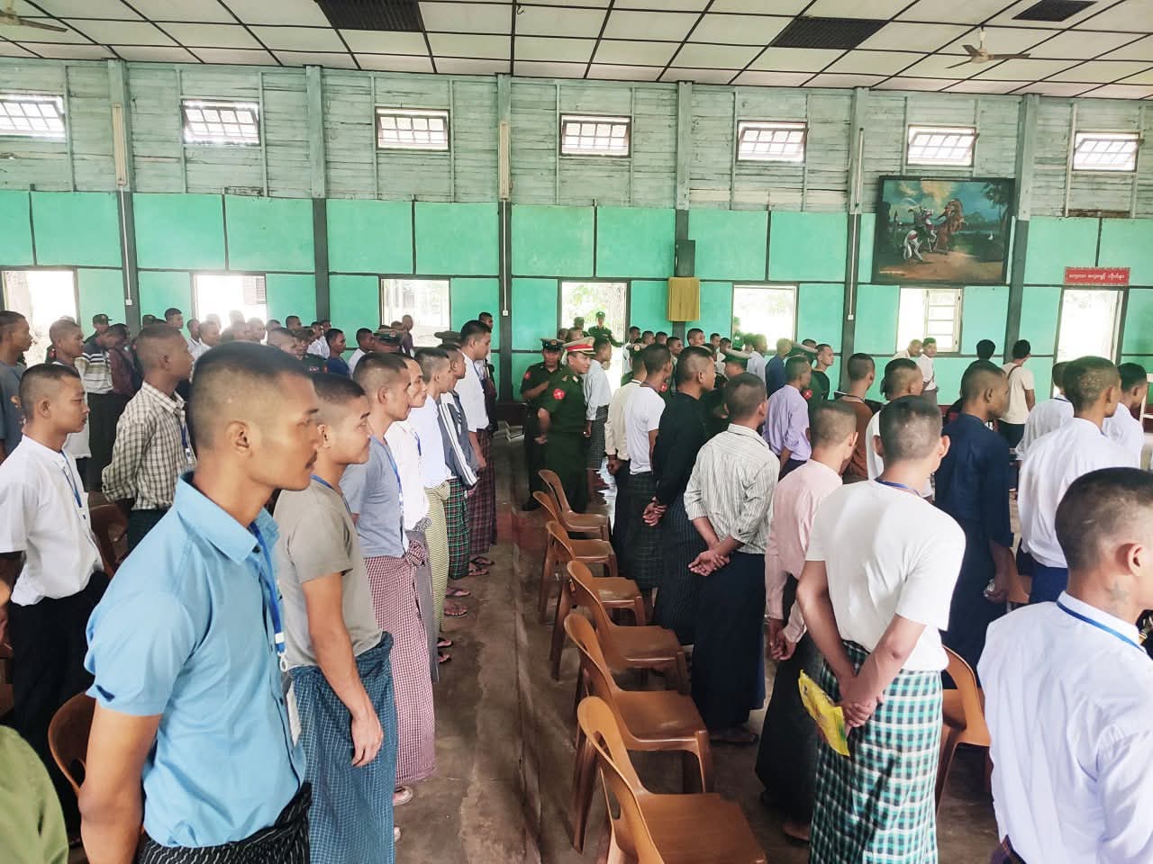 စစ်မှုထမ်းပြီးဆုံးသော လူငယ်များကို အလုပ်အကိုင်ပေးမည်ဟုဆိုကာ စစ်မှုထမ်းမည့် လူသစ်များ ရရှိရေး လိမ်လည်စည်းရုံးနေ