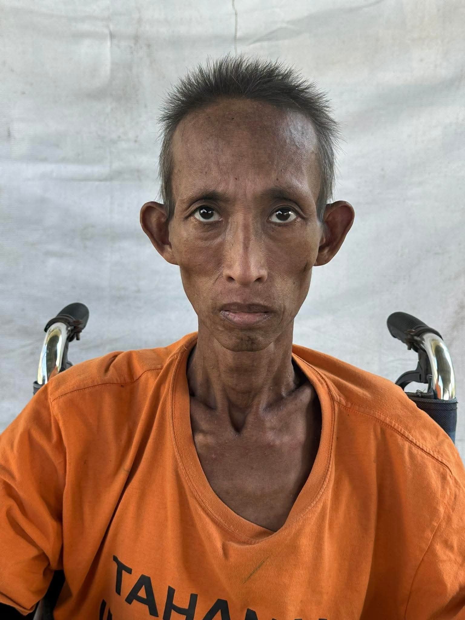 မလေးရှားမှာ ဆေးကုခွင့်မရဘဲ မျက်ရည်တွေနဲ့ အသက်ထွက်သွားရှာတဲ့ ကိုဝင်းခိုင်