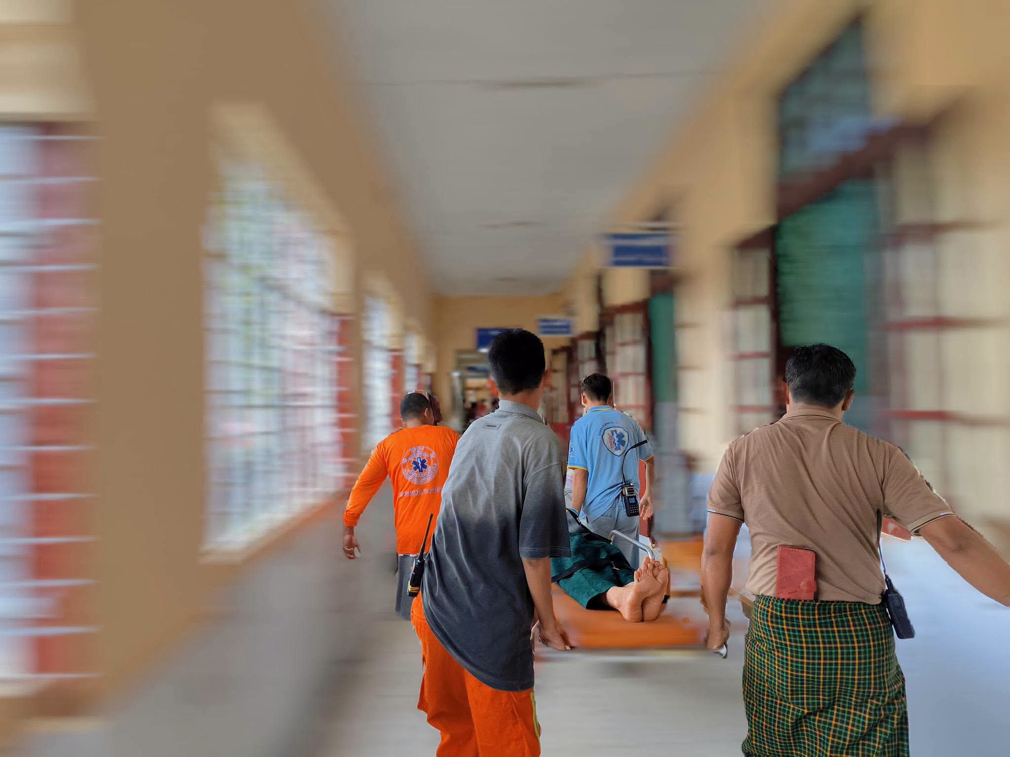 ထားဝယ် အထက ၁ အခမ်းအနားတွင် ကျောင်းသူ ကျောင်းသား ၂၀ အစုလိုက် မူးမေ့လဲ