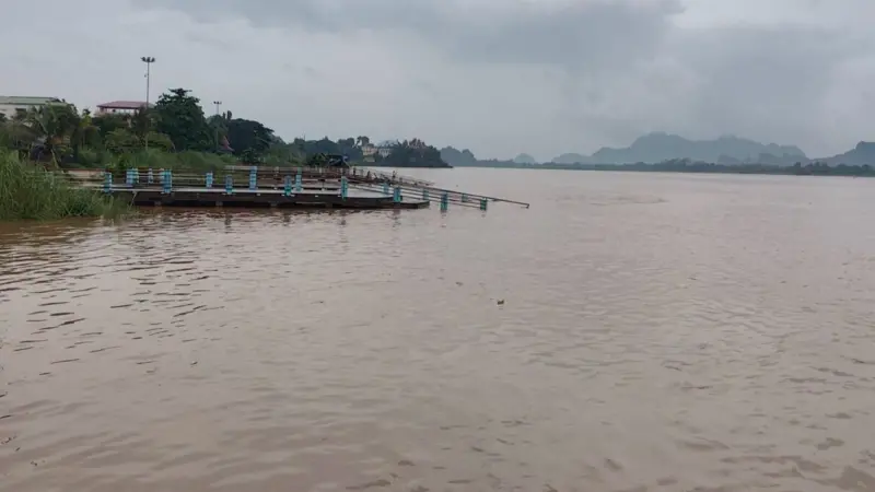 ရေထပ်ကြီးဖို့ရှိနေတဲ့ ရန်ကုန်နဲ့ ဘားအံ