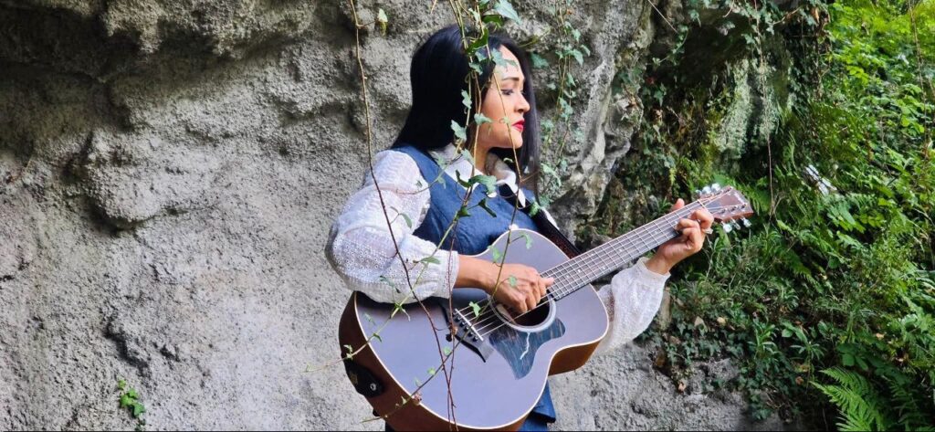 တကိုယ်တော် ဝုန်းဒိုင်းကြဲတော့မယ့် မဖြူ