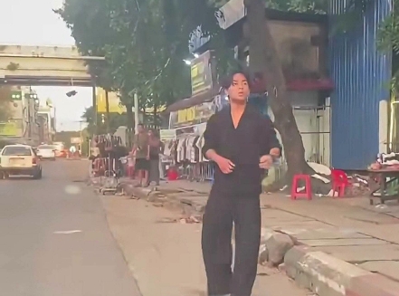 ဆယ်ကျော်သက်နဲ့ စိတ်ရိုင်း